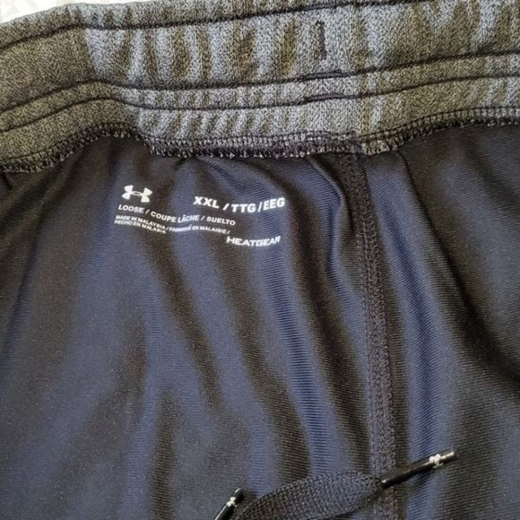 Under Armour Collegiate Wisconsin Badger Heatgear Loose Sz XXL Athletic Shorts - Picture 7 of 12